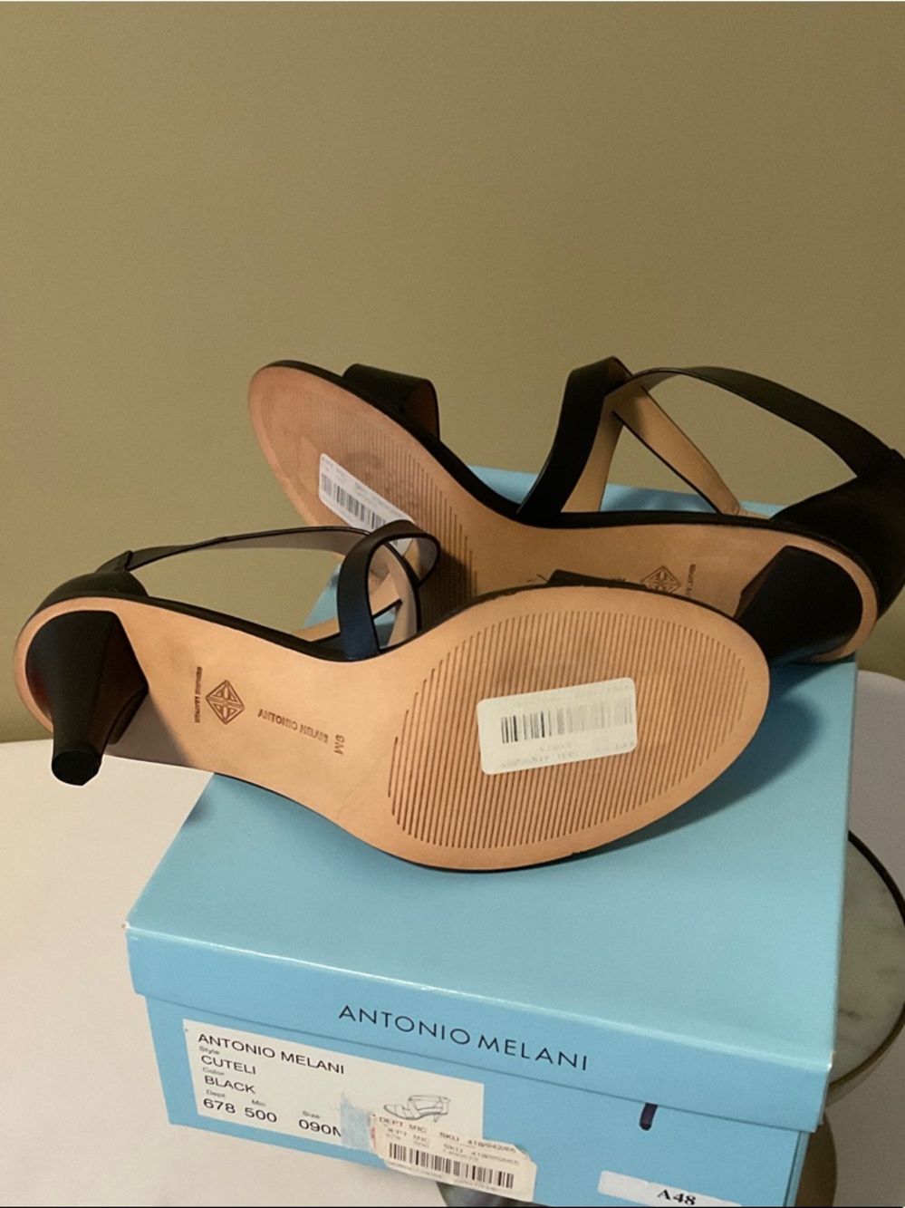 ANTONIO MELANI Black Cross-Strap Leather High Heels - Picture 4 of 4